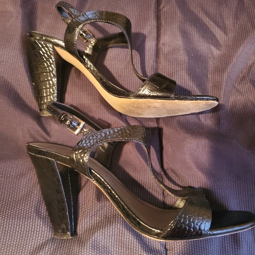 women New Direction 7 1/2 open toe